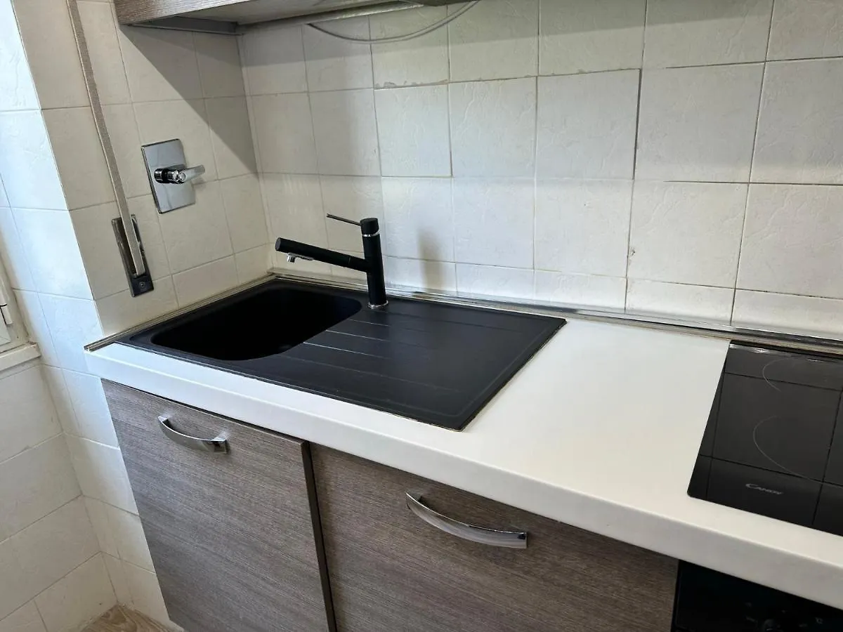 Apartment Ferienwohnung Roma Chic Flats Policlinico Gemelli Italien